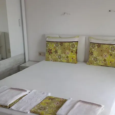 студио приятели Apartman